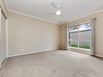 2 / 21 Scullys Lane, Heathcote