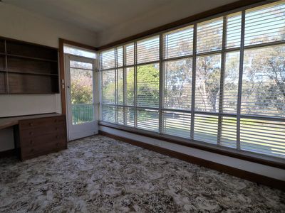 51 The Esplanade, Seymour