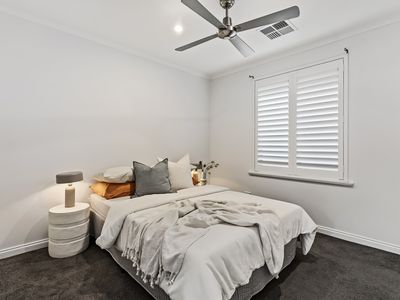 70 Quinlan Avenue, St Marys