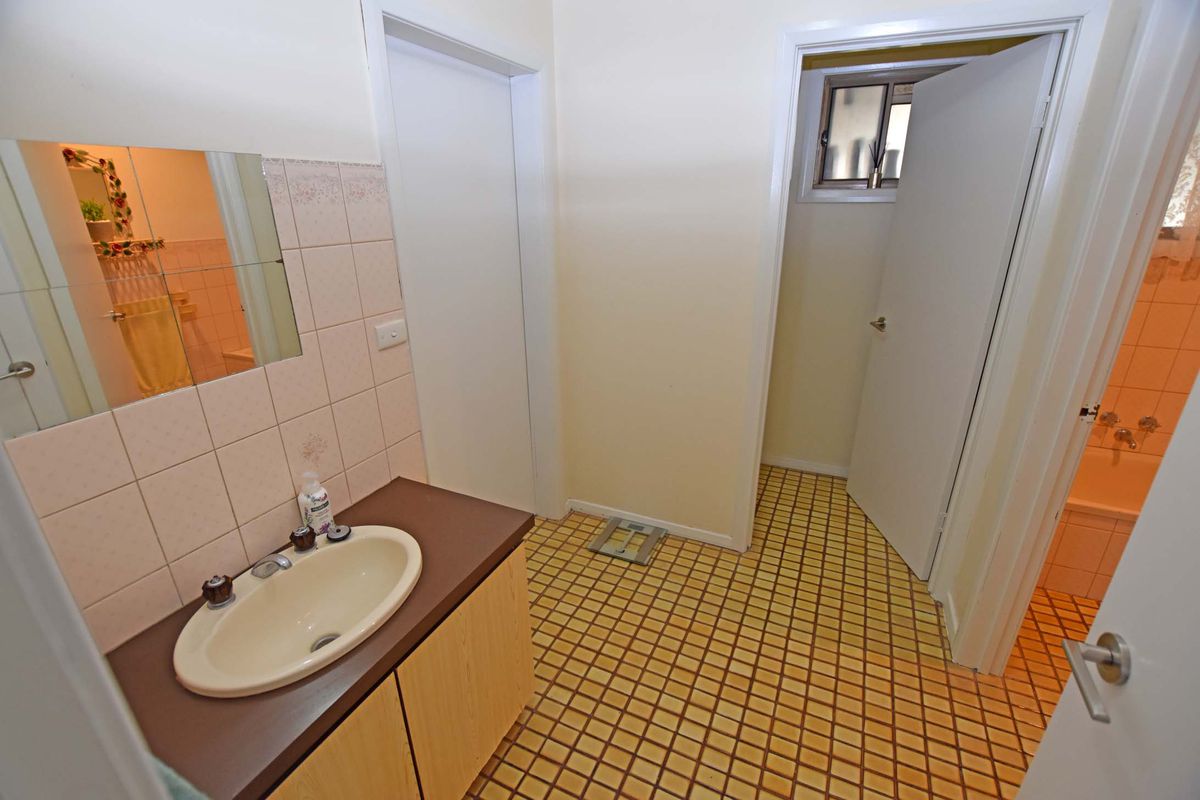 24 Waverley Avenue, Merrigum