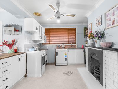 166 Hopetoun Street, Kurri Kurri