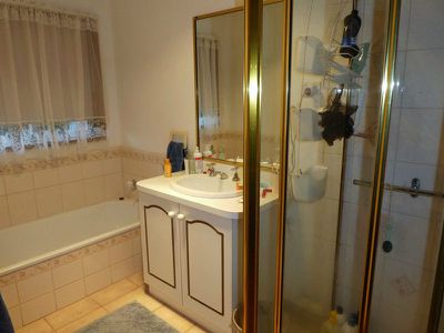 2 / 24 Oak Street, Seymour