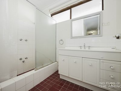 4 Pirra Court, Craigie