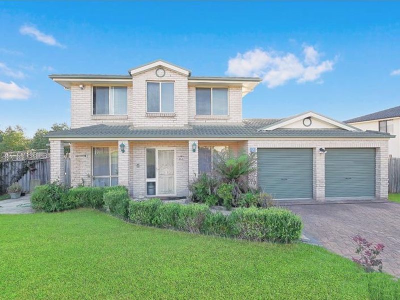 2 Milparinka Avenue, Glenwood