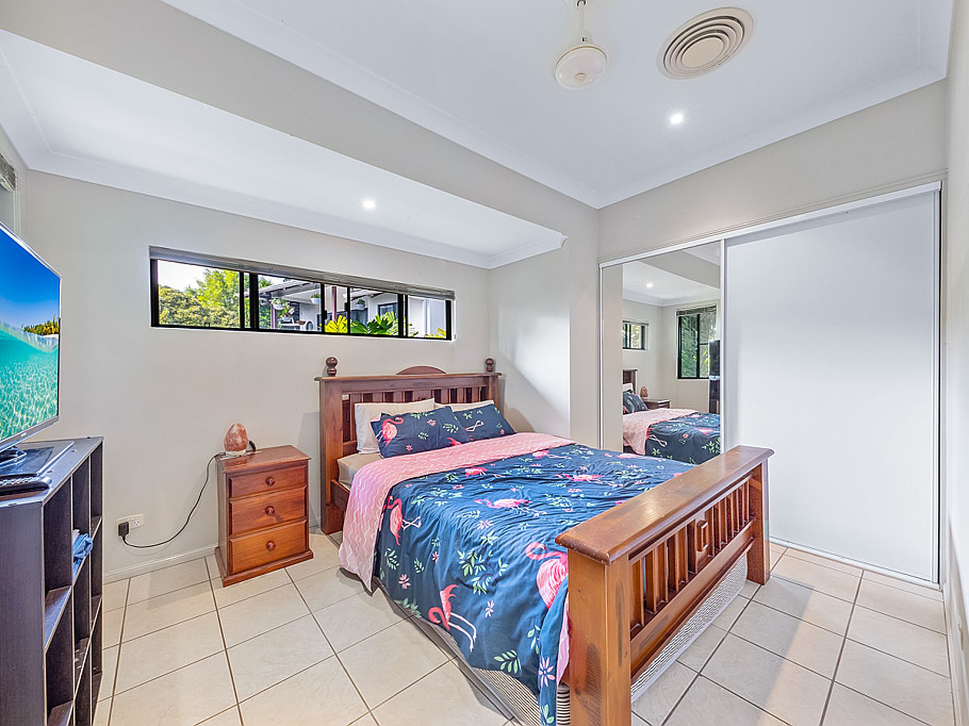 8 / 14 Altmann Avenue, Cannonvale
