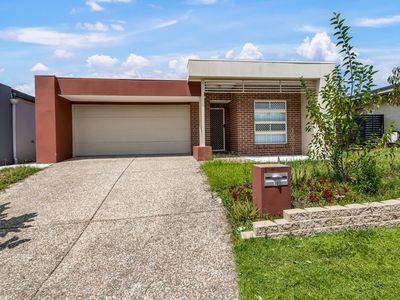 30 Collingrove Circuit, Pimpama