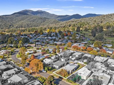 12 Simmonds Street, Mount Beauty