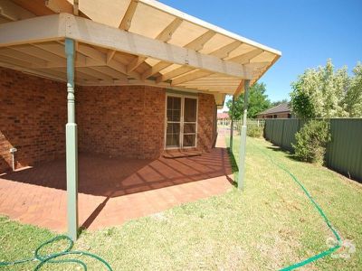 10 Namoi Cres, Dubbo