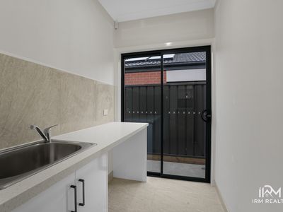 64 Hemingway Drive, Rockbank