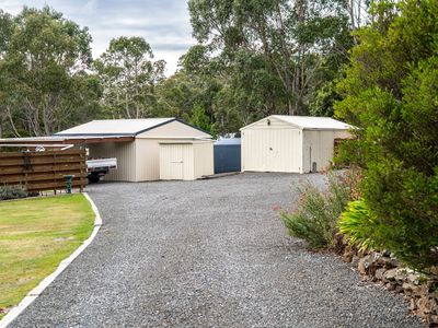 8 Brewis Place, Lake Leake
