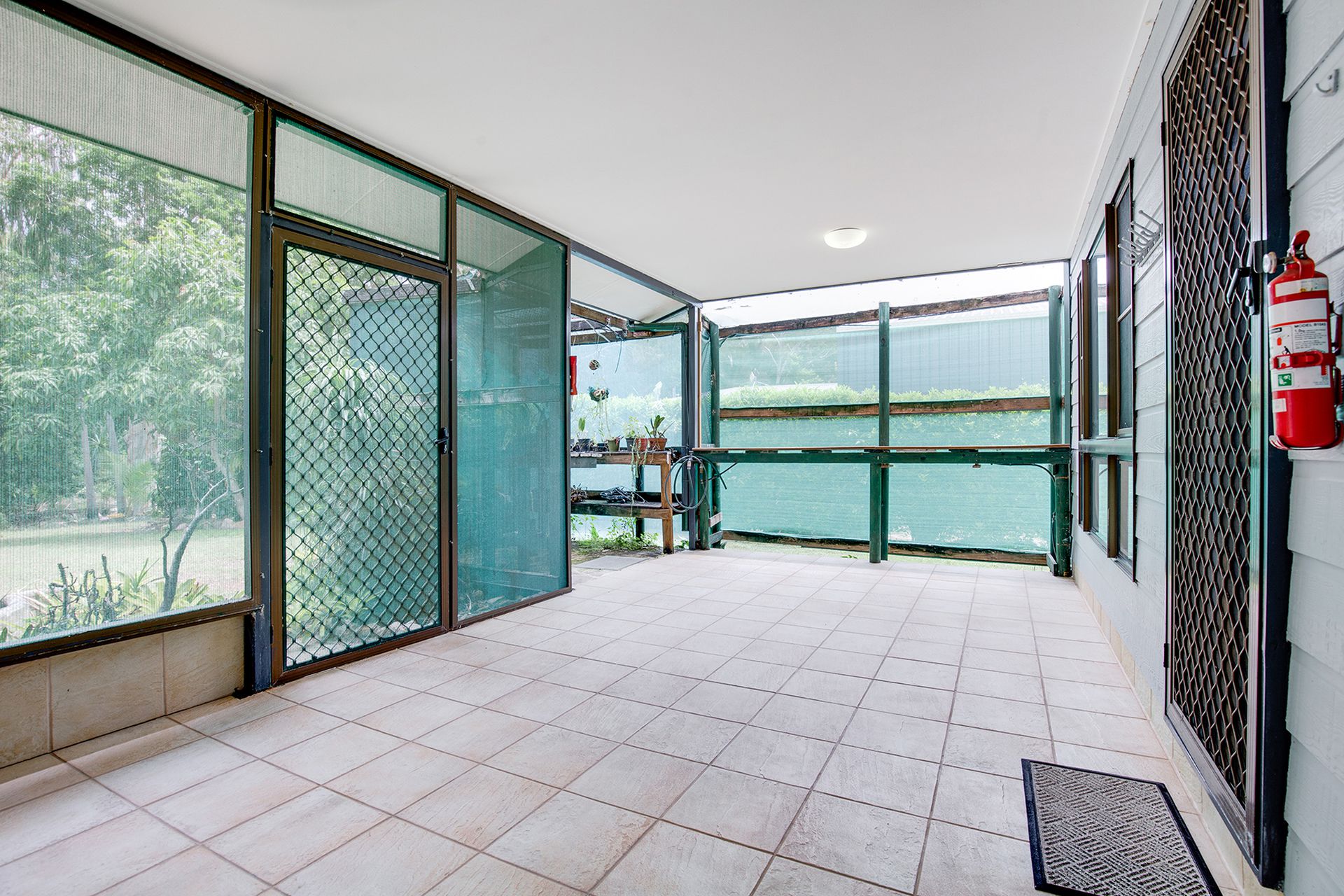 32 Buoro Street, Ball Bay