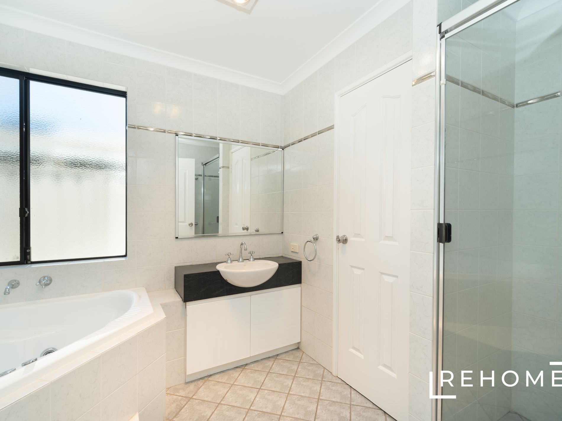 15 THURLOE WAY, Canning Vale