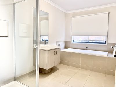 20 Miniata Way, Wyndham Vale