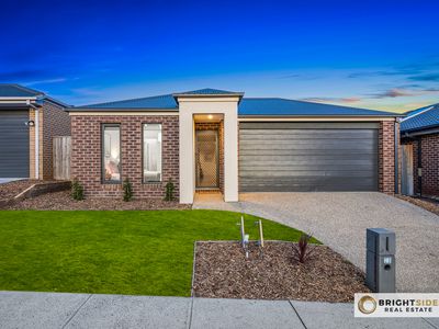 20 Manoora Avenue, Clyde North