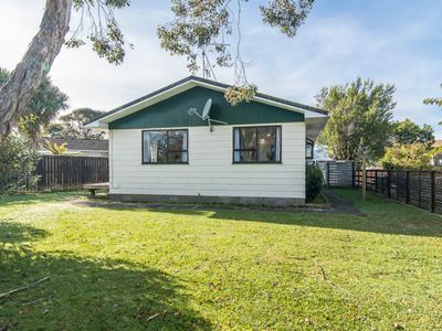 12a Sharda Grove, Paraparaumu Beach