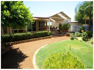 4 Seinor Street, Kalgoorlie