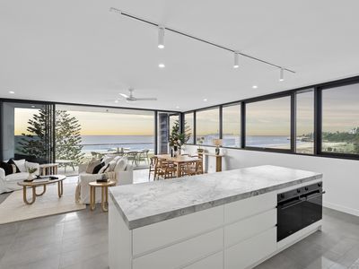 701 / 16 Musgrave Street, Coolangatta