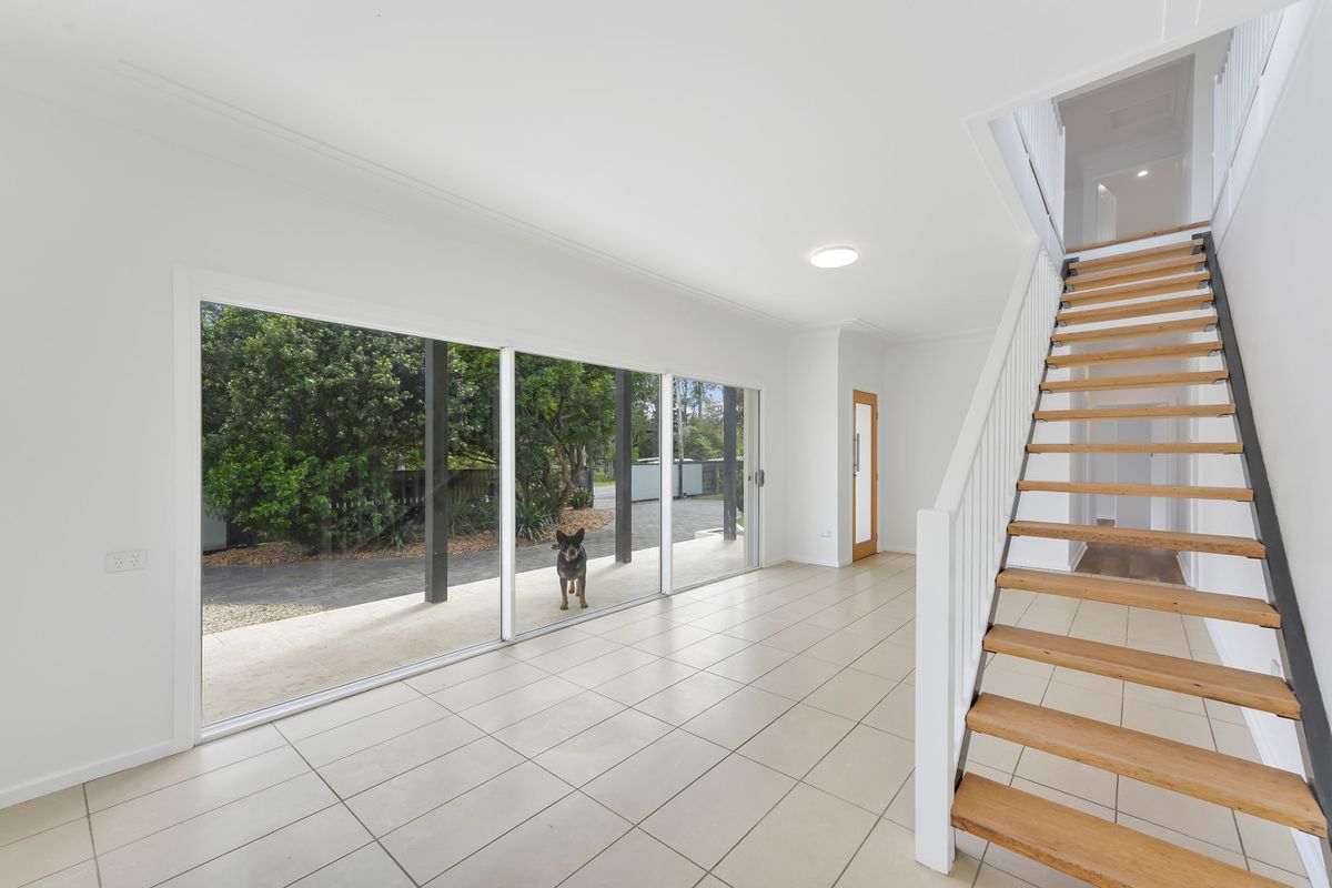 96 The Ridgeway, Lisarow