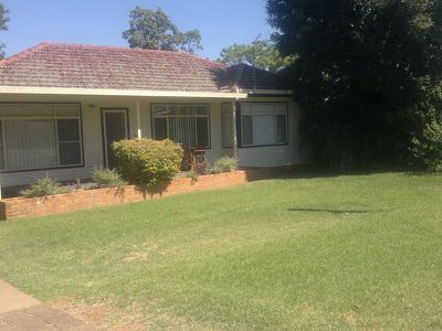 33 Caroline Street, Dubbo
