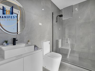 1 / 34 Curlew Avenue, Altona