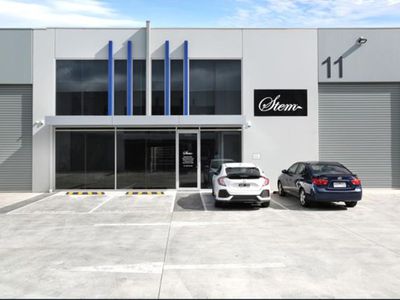 11 Blackwood Drive, Altona North