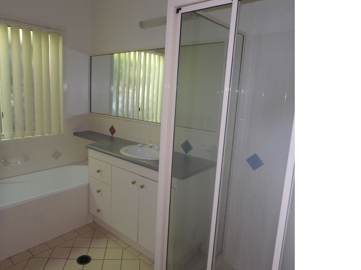 183 Honour Avenue, Chelmer