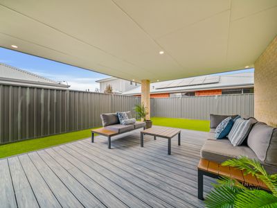 79 Castella Drive, Caversham
