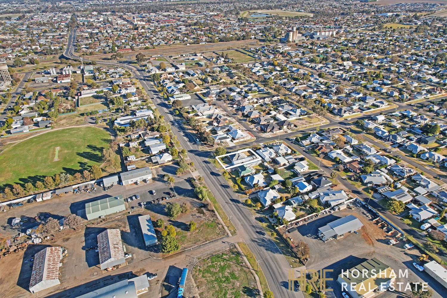 33 Kalkee Rd, Horsham