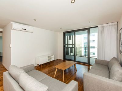 107 / 172 Railway Parade, West Leederville