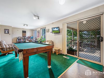 22 Outlook Drive, Dandenong North