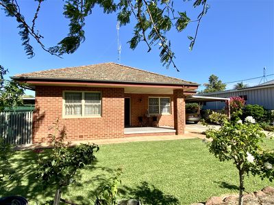 4 Bartley Street, Forbes