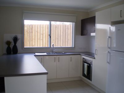 12 / 1 Collins Lane, Kin Kora