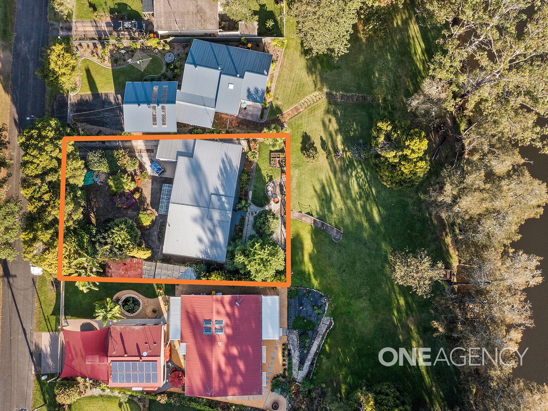 4 Bottle Brush Avenue, Bewong