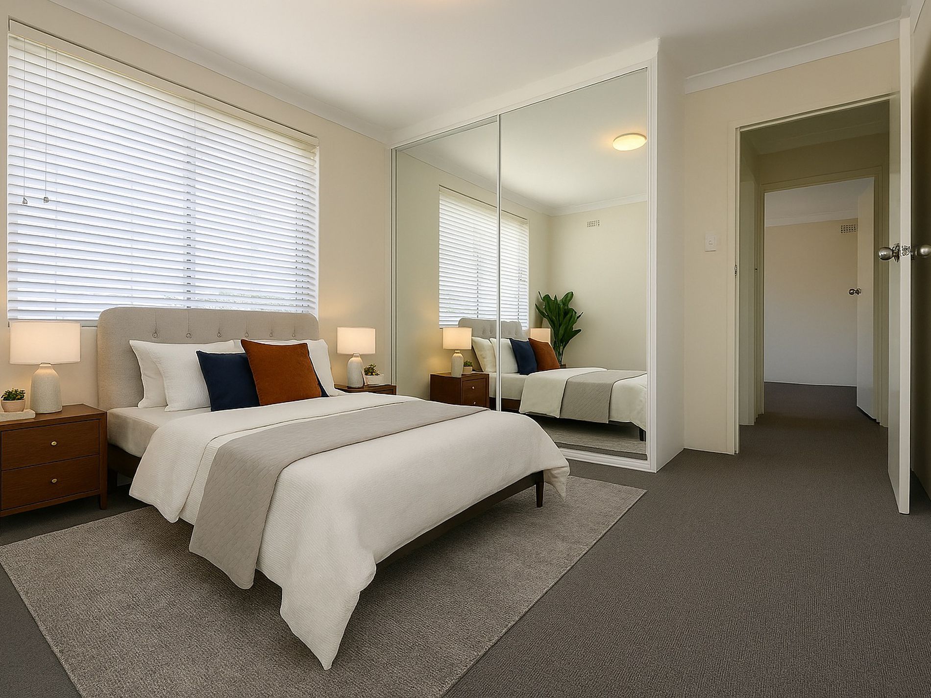 4 / 7 Mascot Drive, Eastlakes