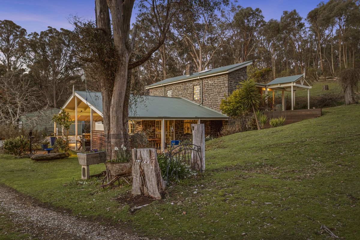 2101 Maintongoon Road, Woodfield