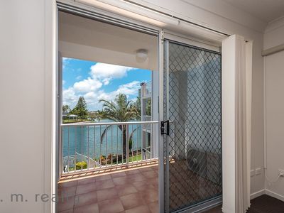 8 / 11-19 Taylor Street, Biggera Waters