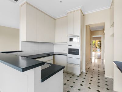 112A Esplanade, Williamstown