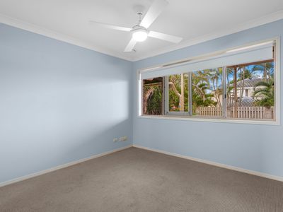 1A Mindona Street, Wishart