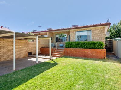 3B Eureka Street, Hannans