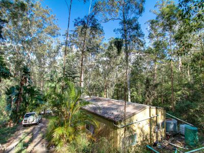 270 Hunchy Road, Hunchy