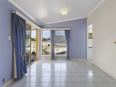 94 Passerine Drive, Rochedale South