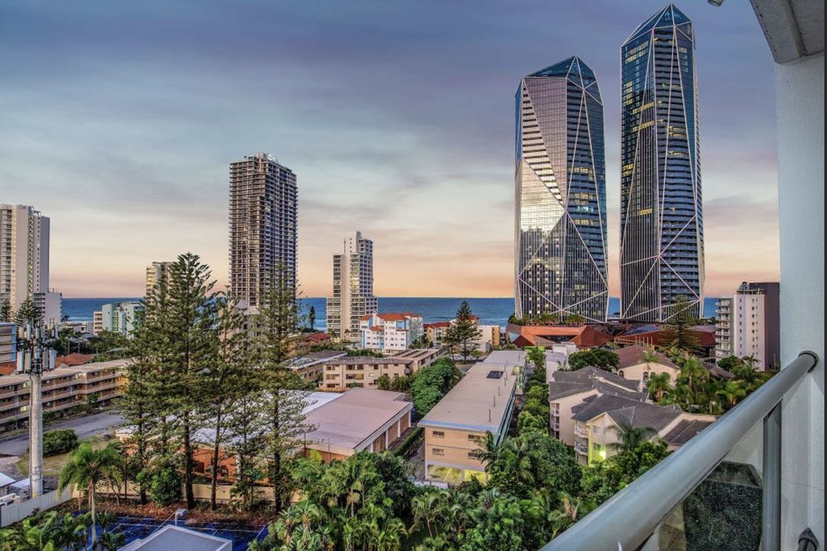 905 / 2865 Gold Coast Highway, Surfers Paradise