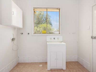 3A Eureka Street, Hannans