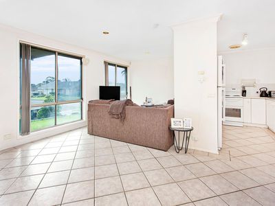 1 Churnwood Place, Albion Park Rail