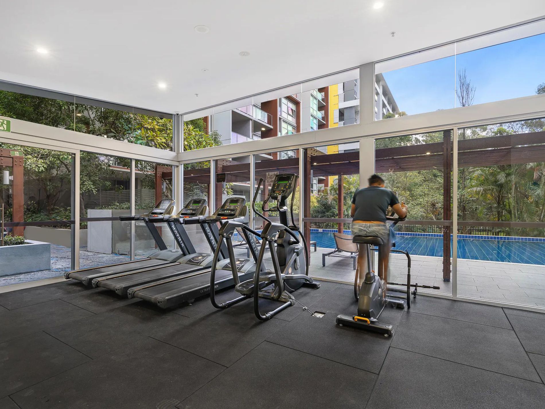 102 / 1 Saunders Close, Macquarie Park