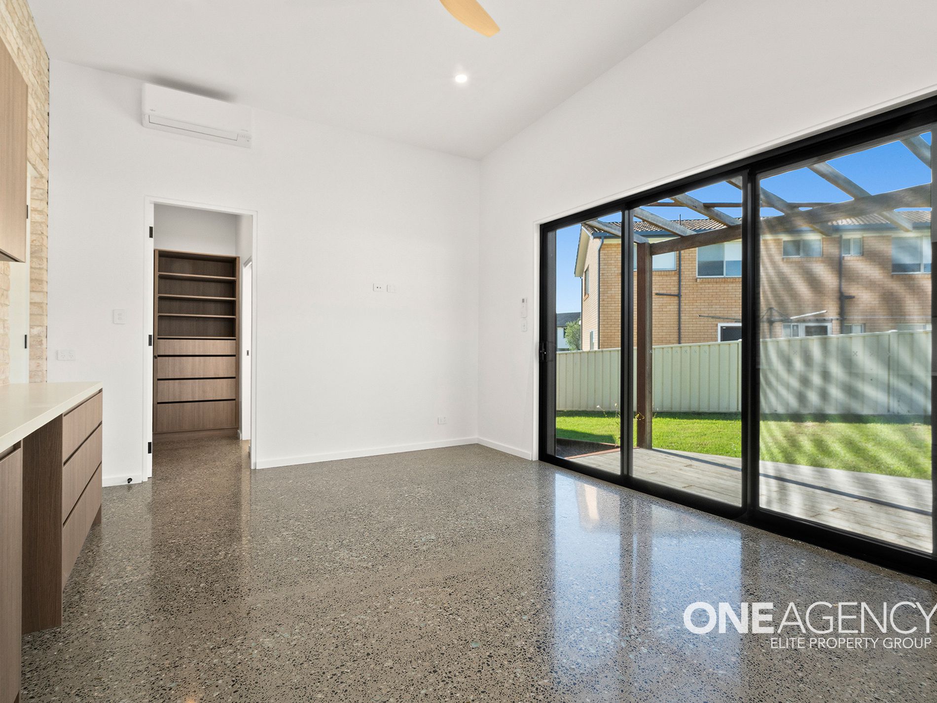 4 Mirida Drive, Dolphin Point