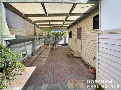 2 / 7 Gardenia Street, Horsham