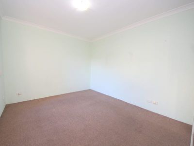 4 / 28 Meredith Street, Bankstown