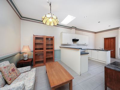 47 St Leonards Road, Ascot Vale