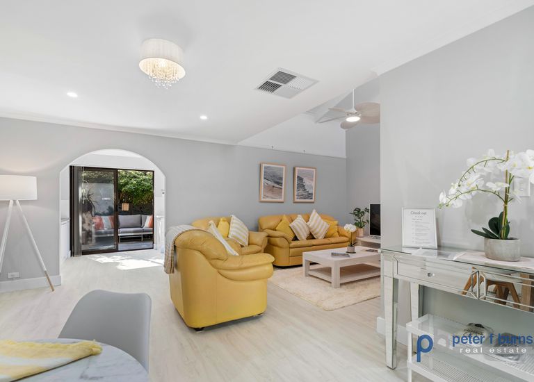 6 / 9 Gurrs Road, Brighton